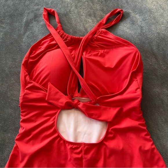 NWT La Blanca Island Goddess High Neck Keyhole One Piece Guava Size 16 - Picture 9 of 16